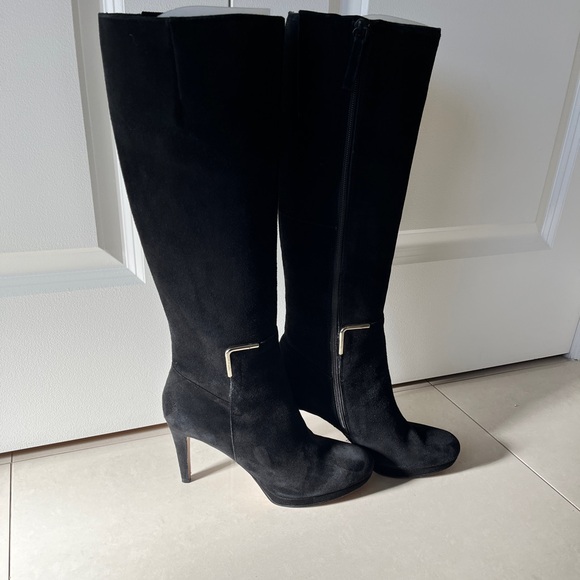 Nine West Black Knee High Suede Boots size 8.5 NEW - Picture 1 of 5